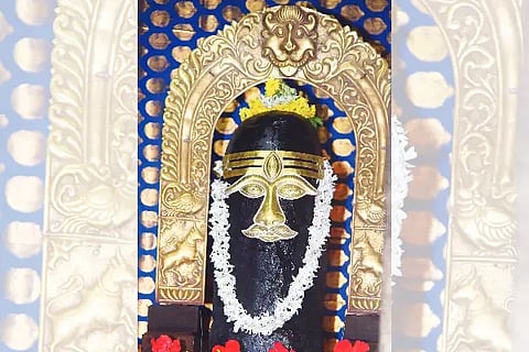 manuru