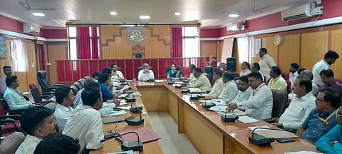 meeting-2