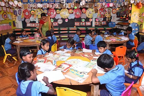 students reading
