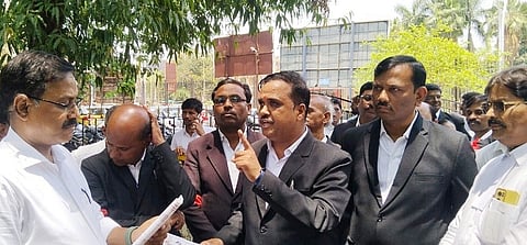 vakilar sang - Copy