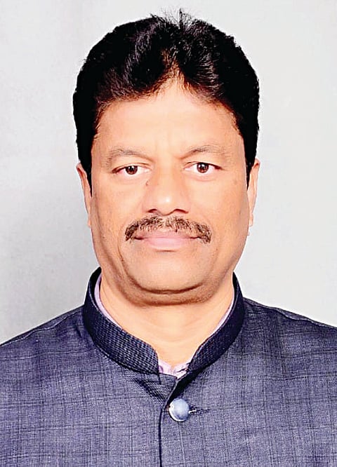 ಎಂ.ಜಿ.ಪರಮೇಶ್ ಮಡಬಲು
