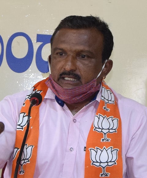 Jogigowda.