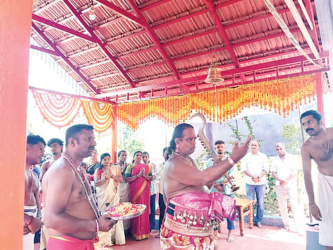 ಶ್ರದ್ಧಾ ಭಕ್ತಿಯ ದೇವಿಯ ಪ್ರತಿಷ್ಠಾಪನೆ