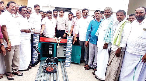 28 KAMPLI 02