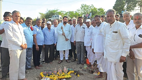 5Athanigrameen3 SPONCER