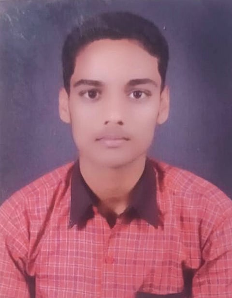 9MDLG1