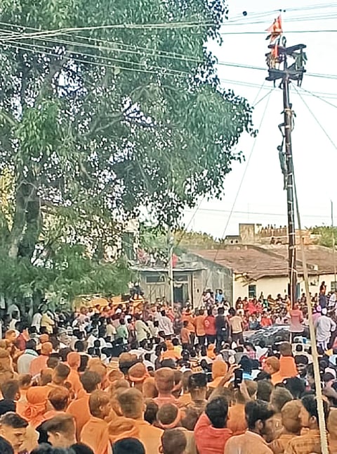 A wave of celebration in Asangi