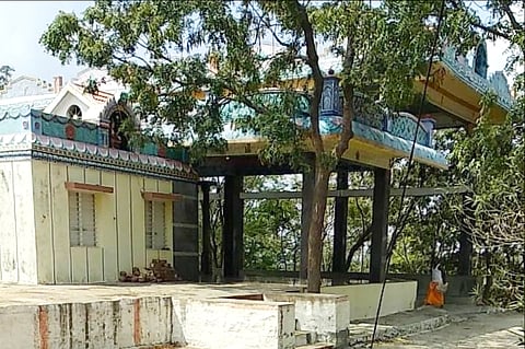 Chikkakalavachi Villege Anjaneyya Temple
