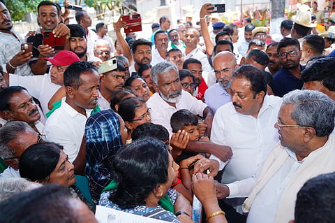Demand to start a cancer center at MIMS Mandya
