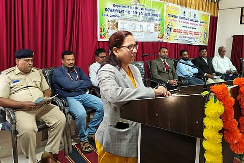 Driving license and insurance are mandatory