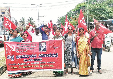 HUN-MAY-1-5(CITU PROCESSION)