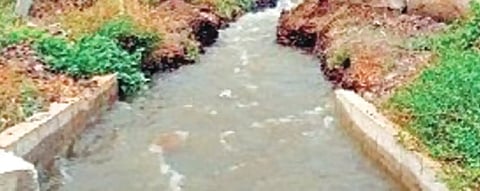 Hidkal reservoir water reaches Mudhol