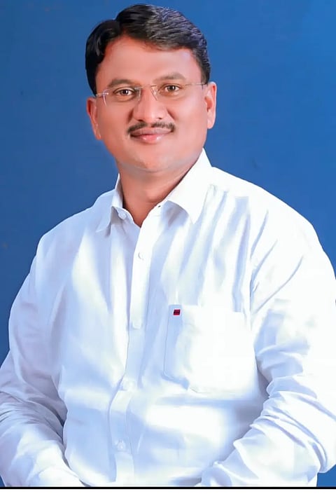 Preliminary meeting at Congress office at 6 pm