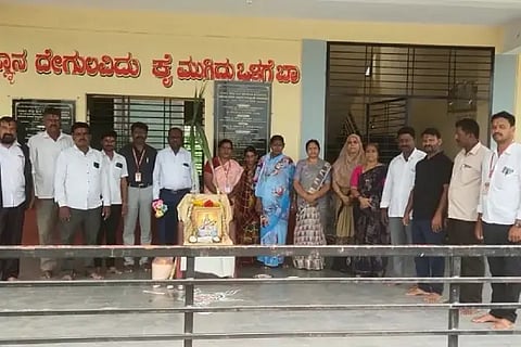 School commencement ceremony in Kumbarahalla