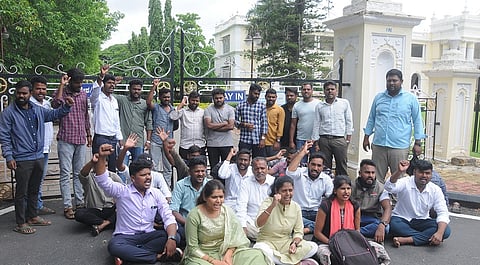 Students protest against Mysore University