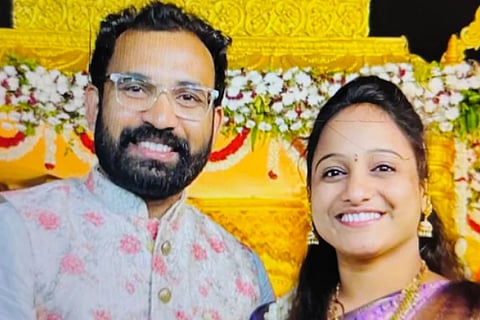 Techie Couple Among 7 Devotees Killed In Andhra Temple Wall Collapse