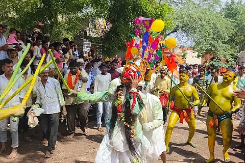 VEERA KUNITA