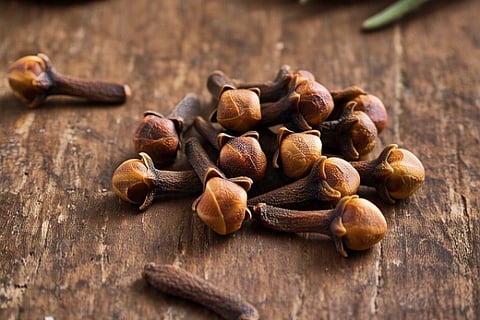 cloves