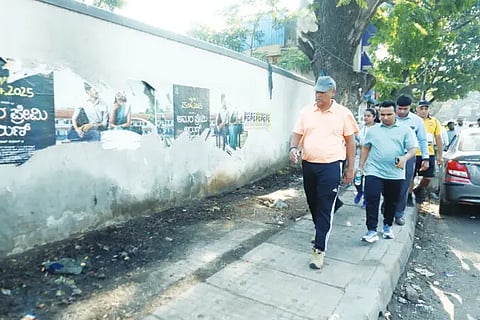 commrs visit