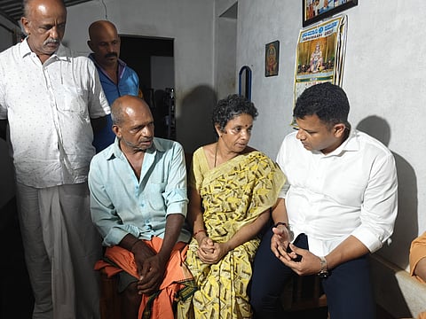mng--3 may chowta