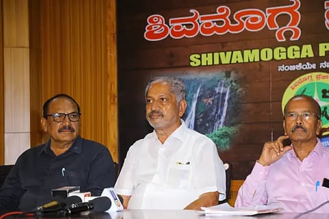 ti.na.srinivas press meet