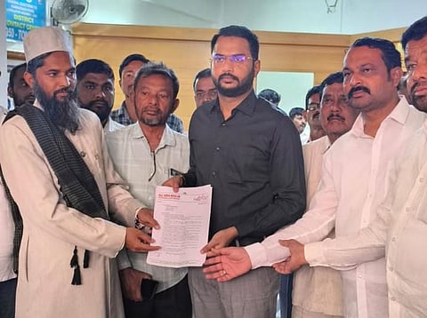 district koppal aquaf bill muslims opposites memorundam