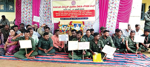 GESCOM employees protest