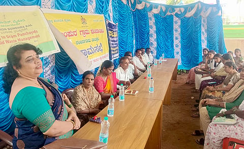 ಮಹಿಳೆಯರು ಸರ್ಕಾರಿ ಸೌಲಭ್ಯ ಬಳಸಿಕೊಳ್ಳಲಿ