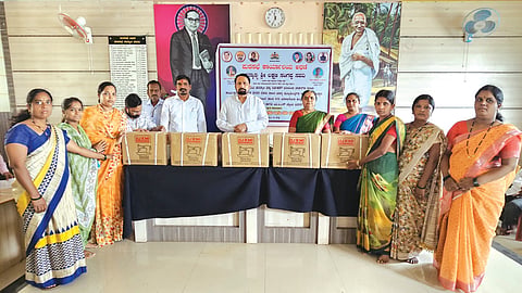 23ATHANI1