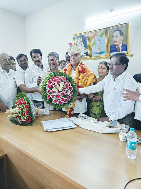 26 MALUR 1
