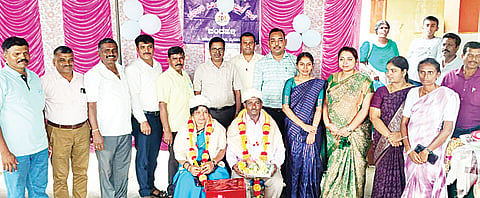 ಸಮಾಜಮುಖಿ ಶಿಕ್ಷಕರಿಗೆ ಸಮಾಜದಿಂದ ಗೌರವ