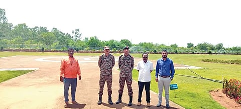 Army officers visit natural disaster sites