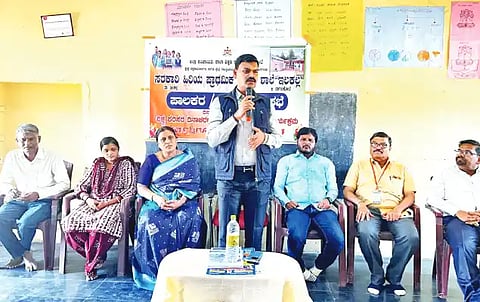 Enroll children in government schools