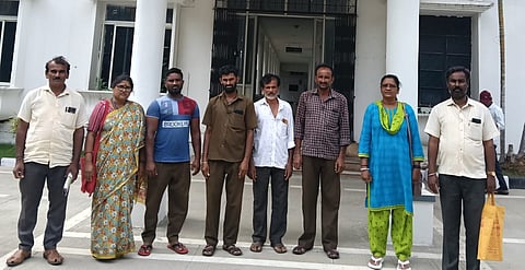 Gram Panchayat Employees Association protest Mandya