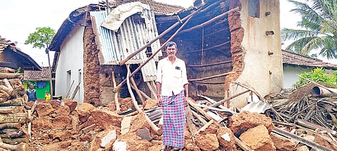 ತಂಬಾಕು ಬ್ಯಾರನ್ ಕುಸಿದು ನಷ್ಟ