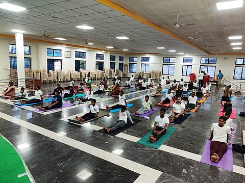 HUN-JUNE-21-3(YOGADAY BY ANJANADRI YOGA KENDRA)
