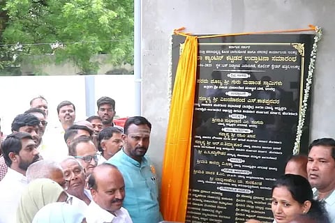 Indira Canteen will fill hungry stomachs