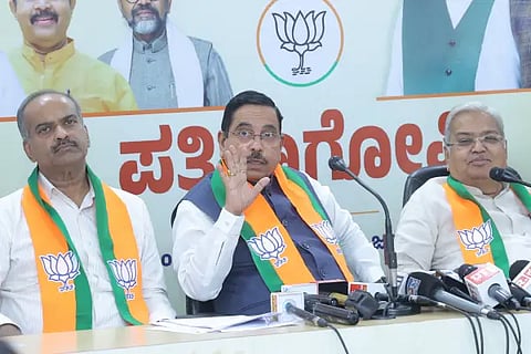 Joshi press meet