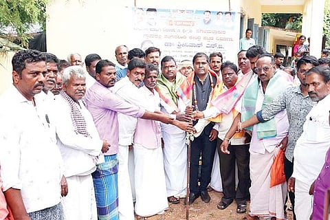 Kanahossali MLA srinivas bhumipuja for school new rooms