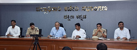 Mng-jun18-dc office 1