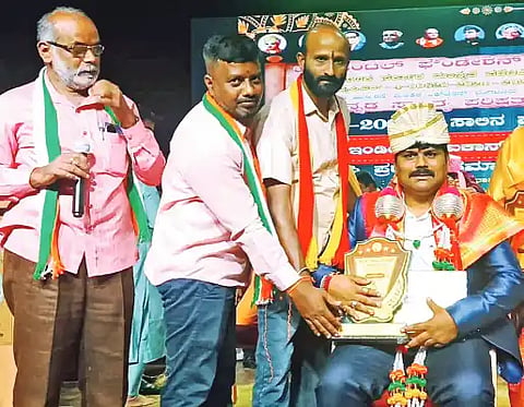 Paramananda Indian Icon Award