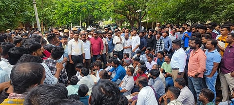 Removal of banner with Ambedkar portrait in Manasagangothri Students protest