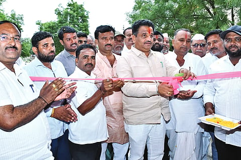 The government is committed to the development of government schools.