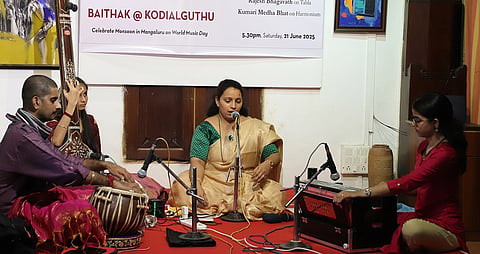 mng-25june-vibha