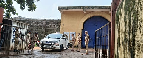mng--26 june Jail