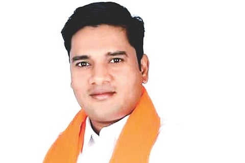 ರಾಘವೇಂದ್ರ ತಳವಾರ