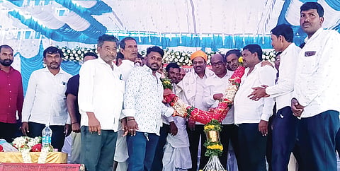 Congress workers' meeting