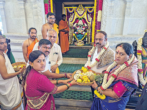 ಶ್ರೀ ಚಾಮುಂಡೇಶ್ವರಿ ತಾಯಿಗೆ ವಿಶೇಷ ಪೂಜೆ