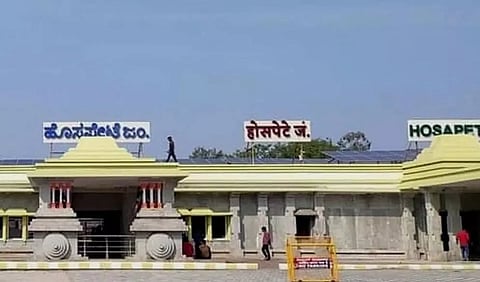 12 MANJU 01
