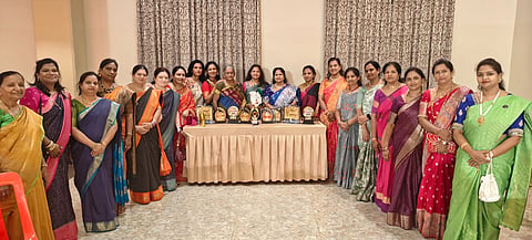 district koppal innerweel club win prize